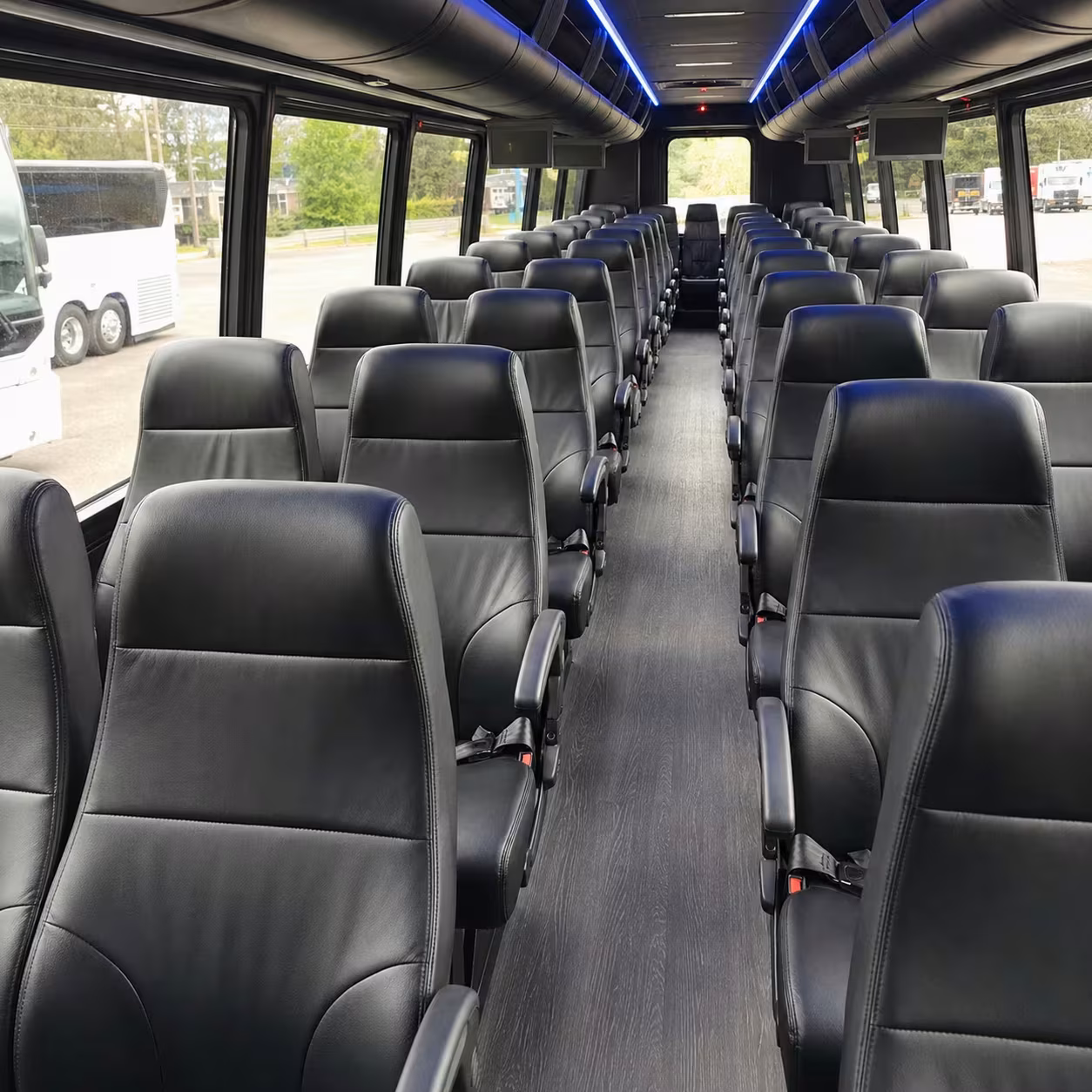 newton 35 passenger minibus rental